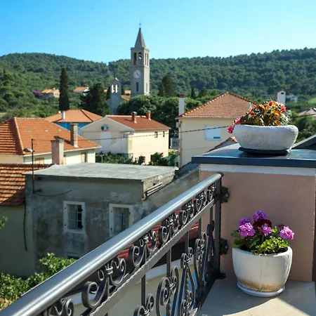 Luxury Zlaja With Private Pool And Sauna