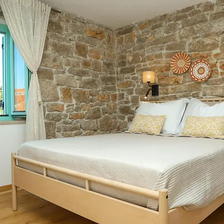 Luxury Zlaja With Private Pool And Sauna