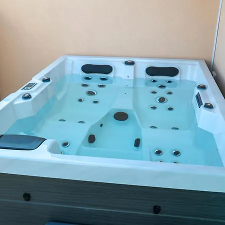Luxury Zlaja With Private Pool And Sauna