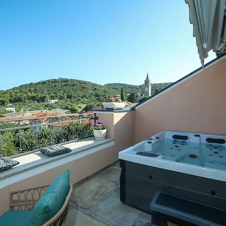 Luxury Zlaja With Private Pool And Sauna *