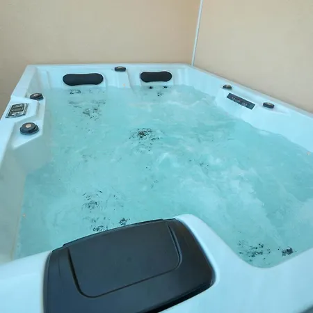 Villa Luxury Zlaja With Private Pool And Sauna *