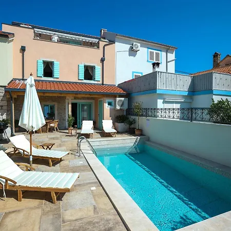 Luxury Zlaja With Private Pool And Sauna Villa