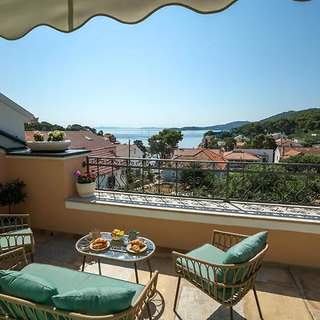 Luxury Zlaja With Private Pool And Sauna *