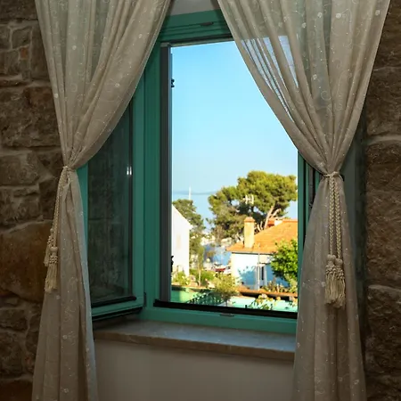 Luxury Zlaja With Private Pool And Sauna Villa *